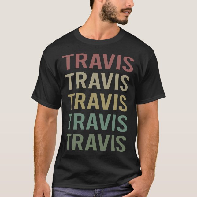 Camiseta Arte Colorida de Texto - Nome Travis (Frente)