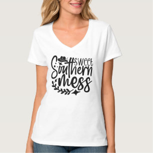 Camiseta Arte com palavras de uma bagunça sulista doce e en