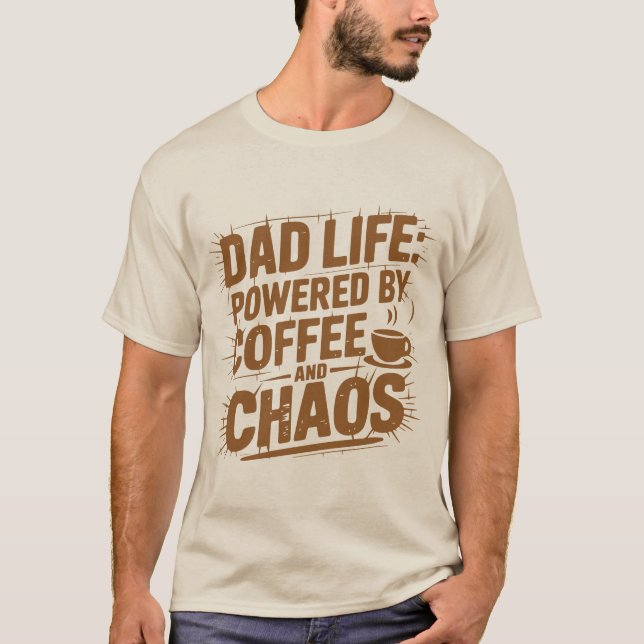 Camiseta Arte com palavras vida de pai engraçada café caos (Frente)