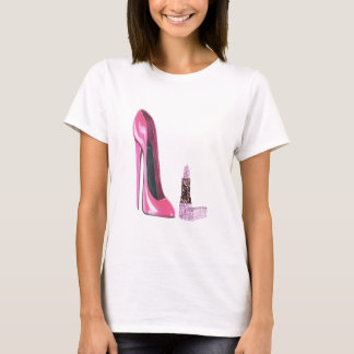 Camiseta Arte cor-de-rosa dos calçados e do batom do
