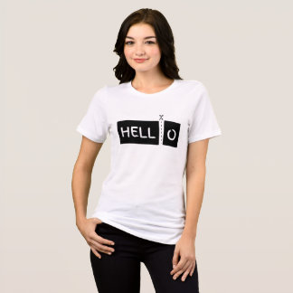 Camiseta Arte de Palavra "Olá" Separada - Tipografia Única