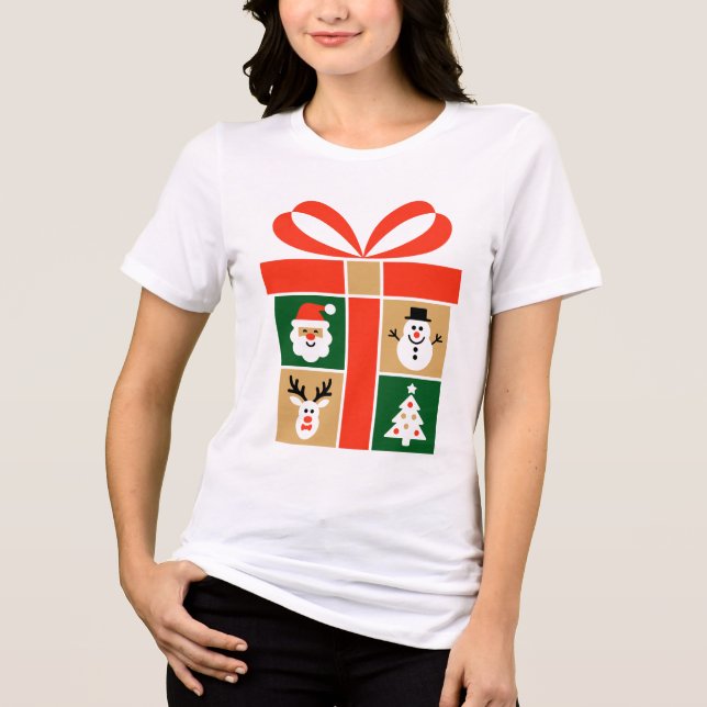 Camiseta Arte de Papai Noel, Rena, Boneco de Neve e Árvore (Frente)