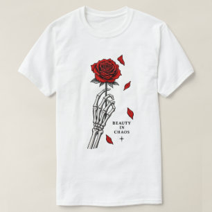 Camiseta Arte de Rosa Gótica na Desordem