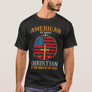 Camiseta Arte de Tipografia Cruz Cristã Bandeira Americana