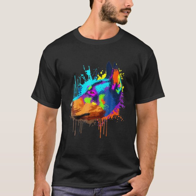 Camiseta Arte Espalhada Cachorro Dobermann Colorido (Frente)