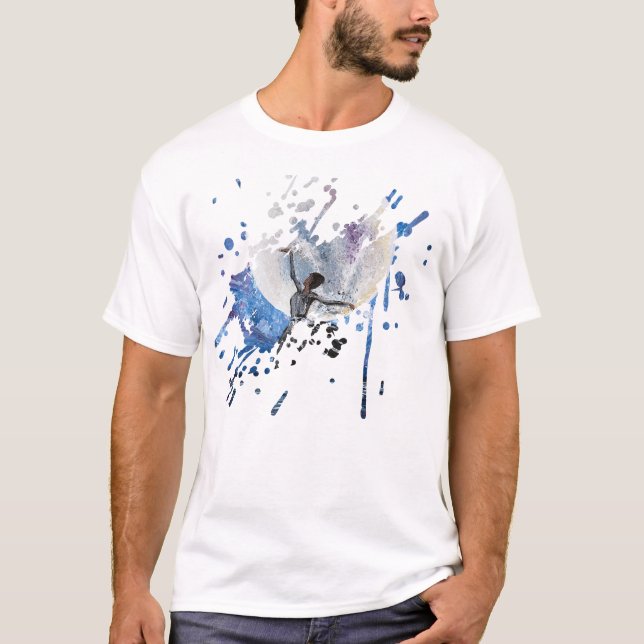 Camiseta Arte feita à mão - dançando com a lua  (Frente)