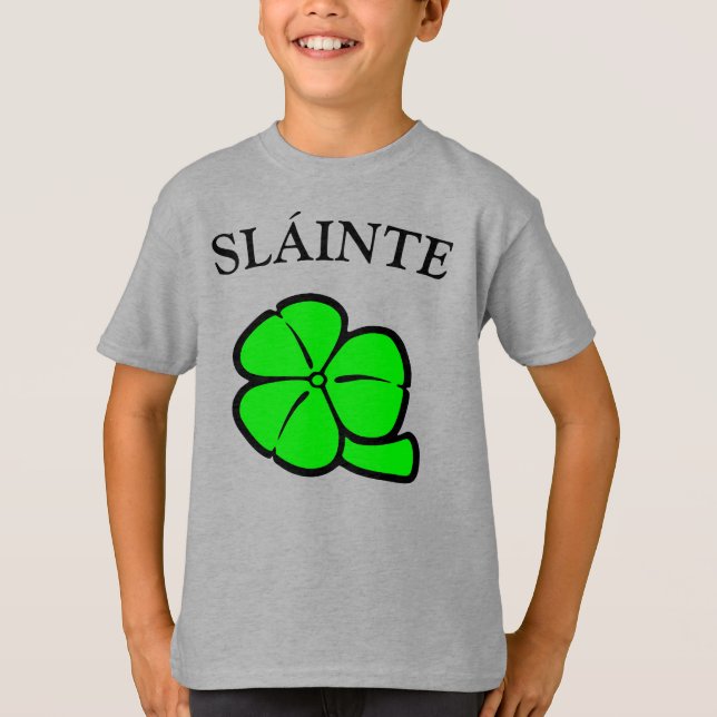 Camiseta Arte Floral do Dia de São Patrício em Shamrock Ver (Frente)