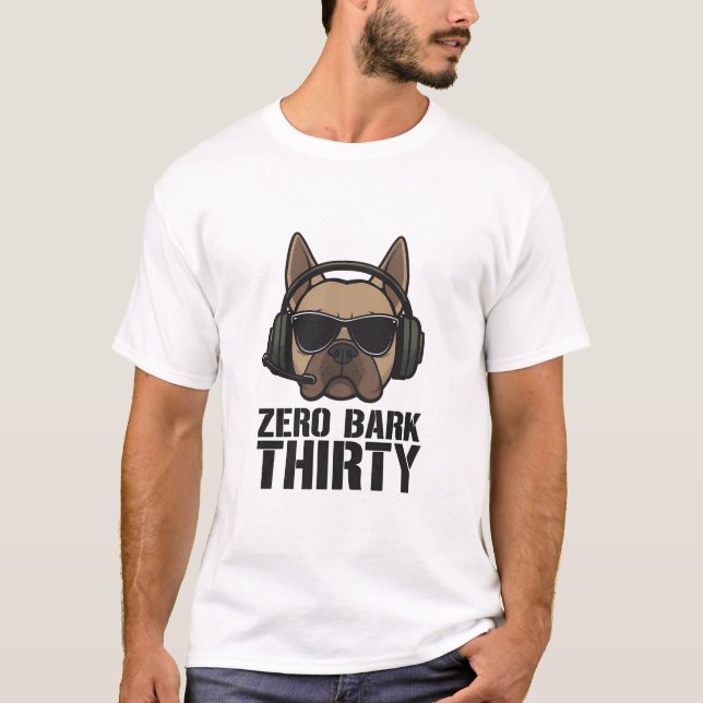Camiseta Arte Paródia Cachorro Zero Bark Trinta (Frente)