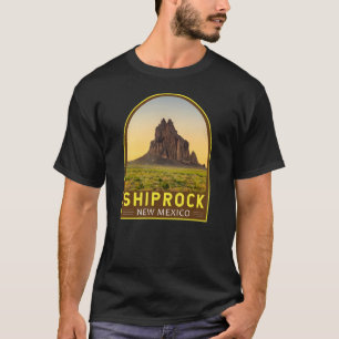 Camiseta Arte Retro de Emblema de Shiprock Novo México Vint