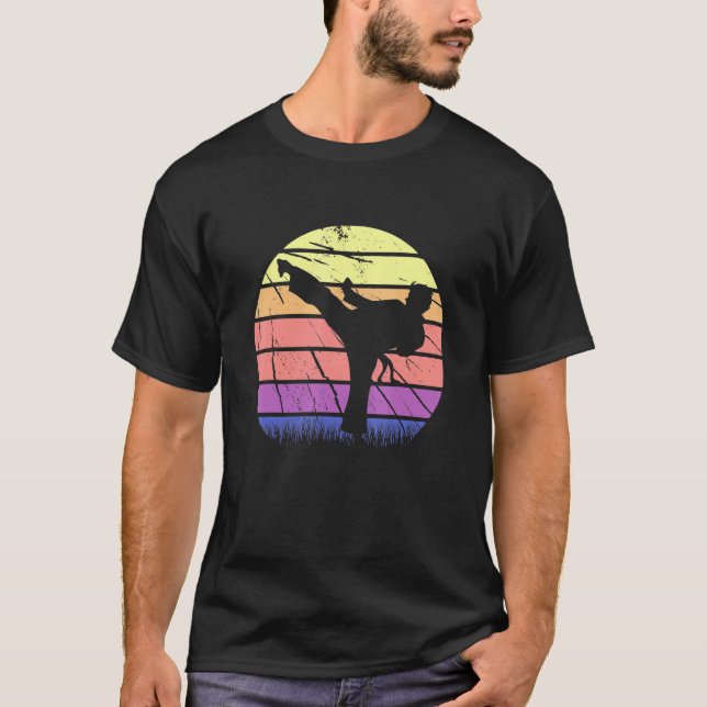 Camiseta Artes Marciais de Karatê Clássico Retro Sunset Men (Frente)