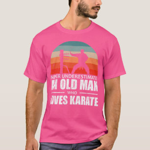 Camiseta Artes Marciais Nunca Subestimam Um Velho W