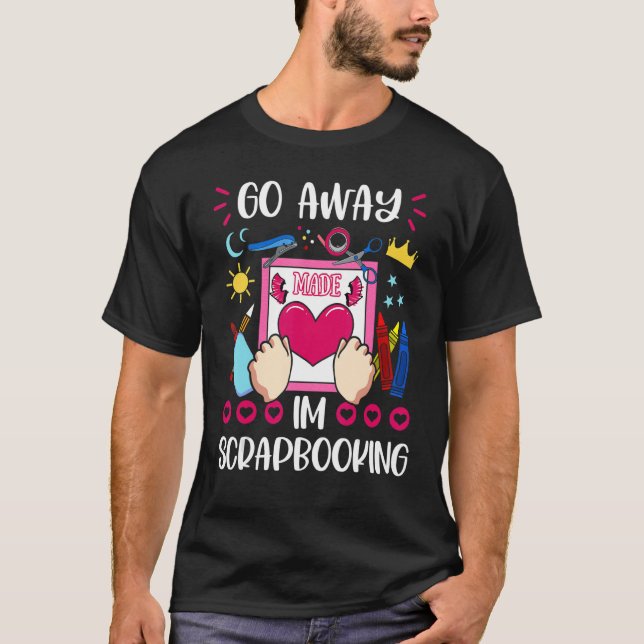 Camiseta Artistas Hobbyistas De Bolsa Memórias De Diário Sc (Frente)
