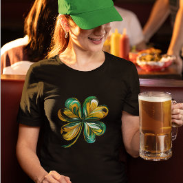 Camiseta Artsy Lucky Shamrock