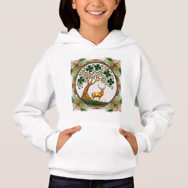 Camiseta Árvore Celtic Deer & Shamrock - Ruas. Dia de Patri (Frente)