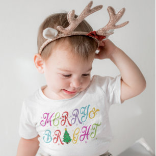 Camiseta Árvore de Natal Colorida Alegre e Brilhante