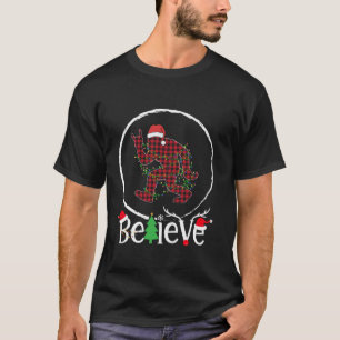 Camiseta Árvore de Natal Pé Grande Acredita na Xadrez do Pa