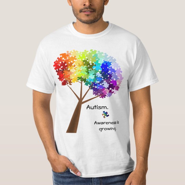 Camiseta Árvore do quebra-cabeça do arco-íris da (Frente)