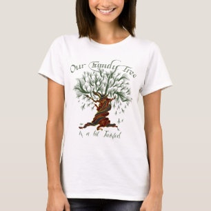 Camiseta Árvore familiar um pouco distorcida