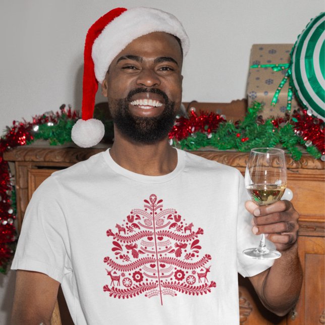Camiseta Árvore Nórdica de Natal da Red Scandinavian (Criador carregado)