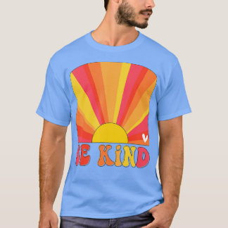 Camiseta As Cores Ultramarinas Retro Devem Ser Um Bom Profe