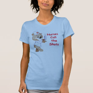 Camiseta As enfermeiras chamam os tiros - urso da