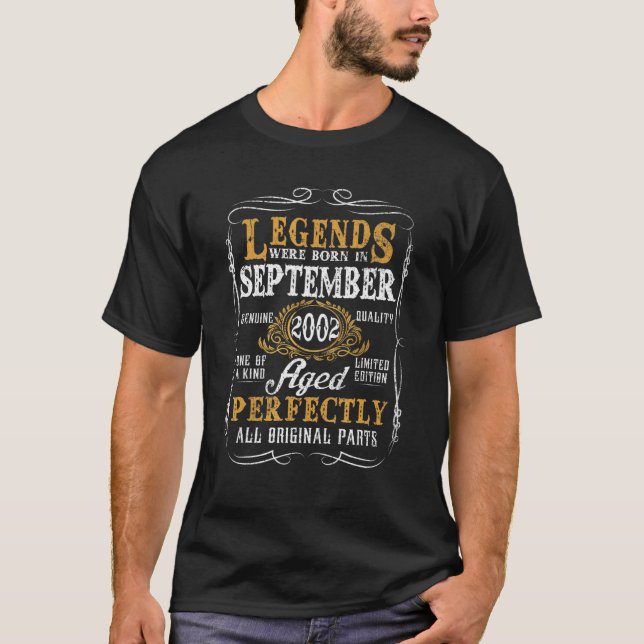 Camiseta As Legendas Foram Nasceres Em Setembro De 2002 20  (Frente)