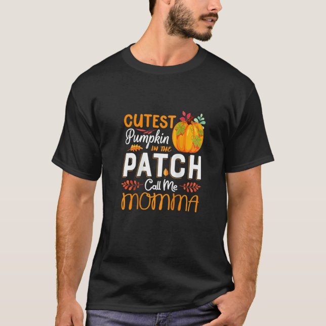 Camiseta As Mães Pumpkin Mais Cortes No Patch Me Chamam De  (Frente)
