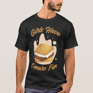 Camiseta As Meninas se Divertem Mais na Viagem de Camping F