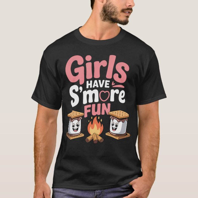Camiseta As Meninas se Divertem Mais no Camping (Frente)