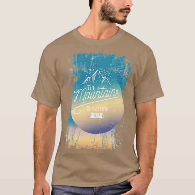 Camiseta As Montanhas Está Chamando Você (Frente)