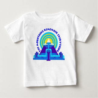Camiseta As montanhas se lembram de tudo