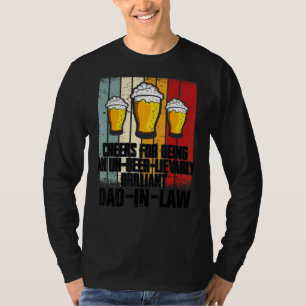 Camiseta As Mulheres Bebem Cheers Por Serem Pais De Cerveja