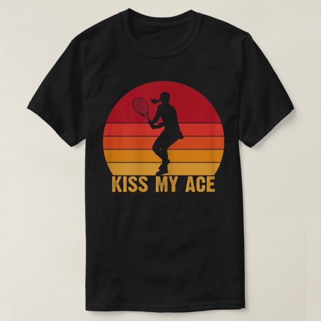 Camiseta As mulheres beijam meu jogo engraçado de tennispla (Frente do Design)