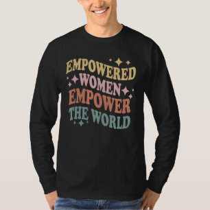 Camiseta As mulheres capacitadas capacitam o Roupa mundial