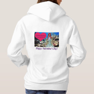 Camiseta As mulheres capoteiam. Feliz dia de os namorados.