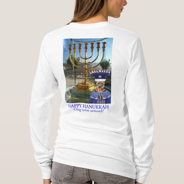 Camiseta As mulheres compram a tee. Feliz Hanukkah. (Verso)