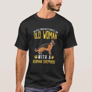 Camiseta As Mulheres Cortes Nunca Subestimam Uma Mulher Vel