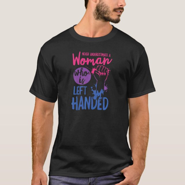 Camiseta As Mulheres Deixaram A Citação Da Pessoa À Esquerd (Frente)