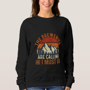 Camiseta As Mulheres Que As Fúrias Estão Ligando E Eu Tenho