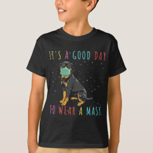 Camiseta As Mulheres Rottweiler Vestem Uma Máscara Engraç