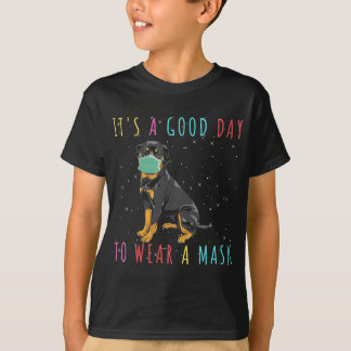 Camiseta As Mulheres Rottweiler Vestem Uma Máscara Engraçad