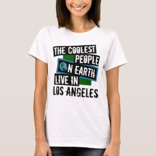 Camiseta As Pessoas mais legais da Terra moram em Los Angel