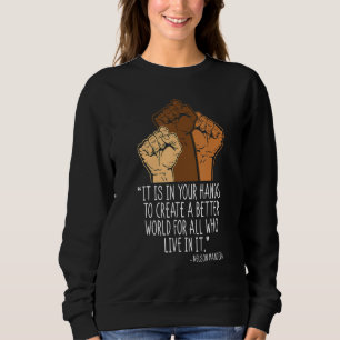 Camiseta As Suas Mãos Criam um Mundo Melhor Mês da História