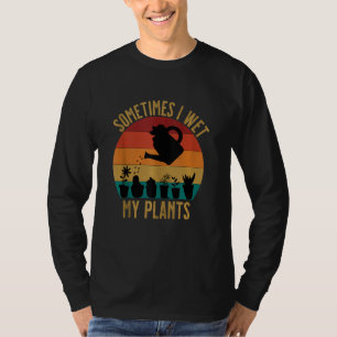 Camiseta Às vezes eu molhei minhas plantas engraçadas Tanqu