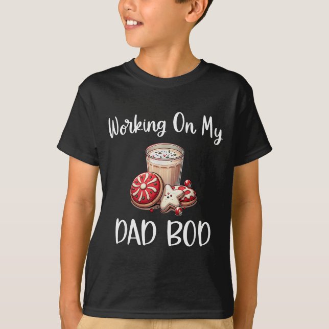 Camiseta Assando Mais Do Que Biscoitos Neste Natal Trabalha (Frente)