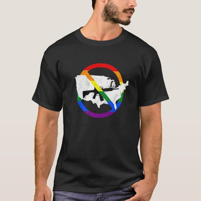 Camiseta Assault Weapon Ban Sign Map of USA Rainbow Flag An (Frente)