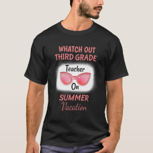 Camiseta Assista A Professores Do Terceiro Grau Nas Férias 
