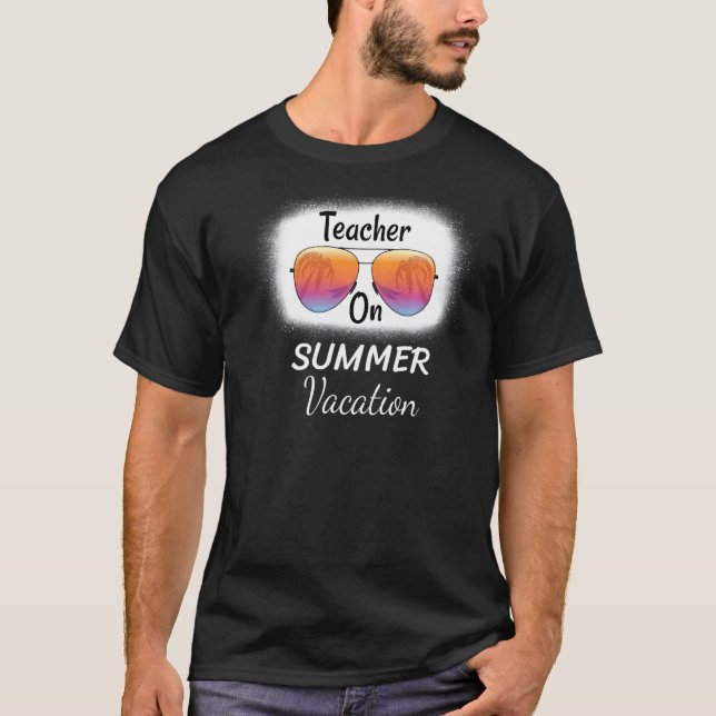 Camiseta Assista Professores Do Terceiro Grau No Verão (Frente)