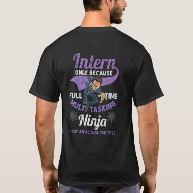 Camiseta Assistente de Estagiário Ninja Aprendiz de Funcion (Verso)