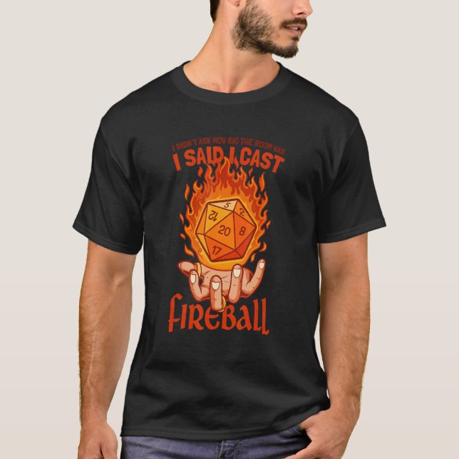 Camiseta Assistente Funny Fireball Piada Mage Sorcerer Warl (Frente)